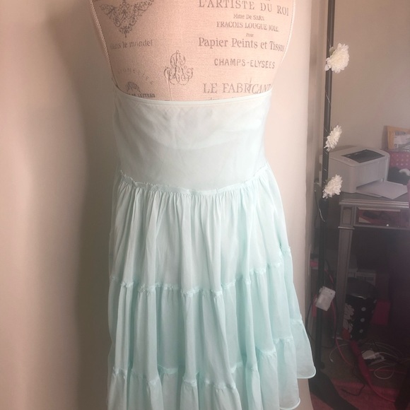 Express Convertible Dress/Skirt - Picture 6 of 10